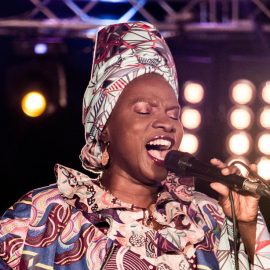 angelique_kidjo1