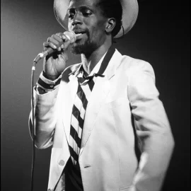 gregory-isaacs1