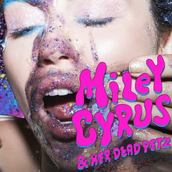 miley-cyrus-her-dead-petz