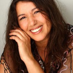 nathalie-cardone3
