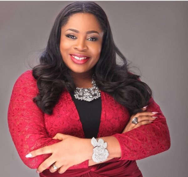 sinach2